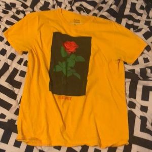 Rose “amour” shirt. Dark yellow. Men’s M